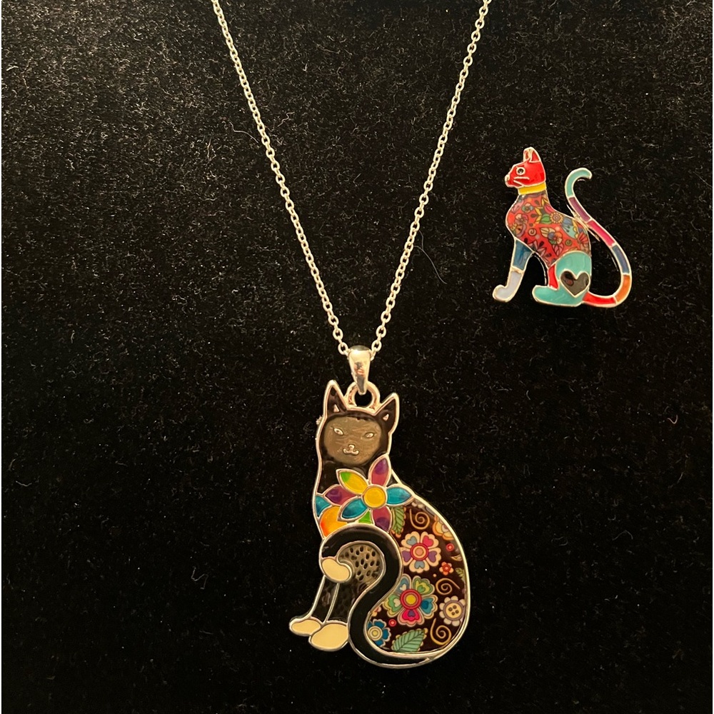 Silver‎ necklace and brooch on enamel - Picture 8 of 8